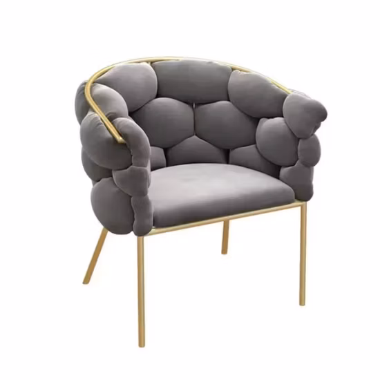 Sedia da pranzo minimalista per trucco, sedia da pranzo minimalista con gambe in acciaio inossidabile dorato trapuntato beige in velluto nordico